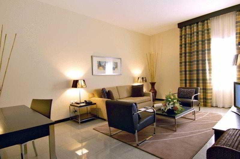 The Eclipse Boutique 4*